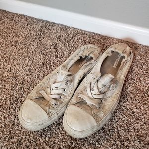 White converse slip-ons